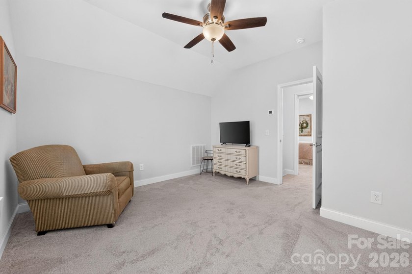 Welcome to this beautiful home in The Villages at Cramerton - photo 28