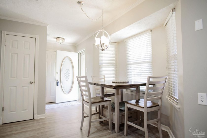 Escape to paradise in this beautifully updated home located in - photo 10