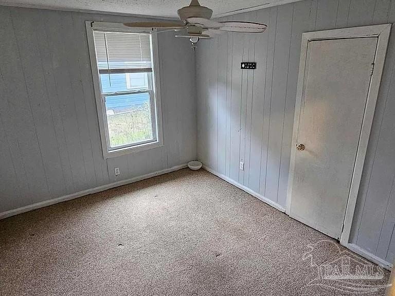 Investment opportunity with solid home, needs some TLC, but has - photo 6