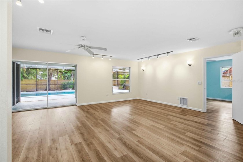 Beautifully updated block home on an oversized lot in a prime - photo 13