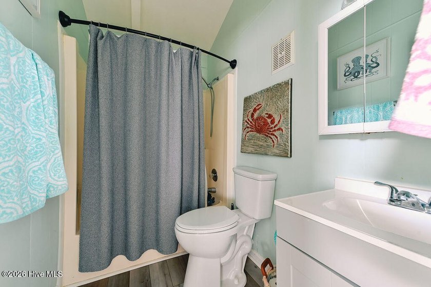 Charming coastal cottage in the heart of Kill Devil Hills! - photo 17