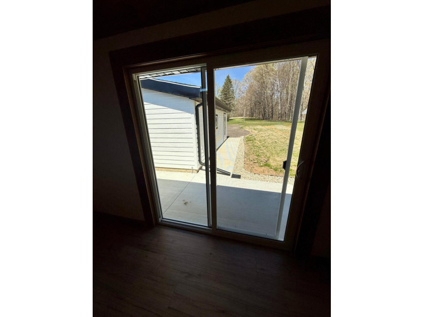 Welcome to lake life on beautiful Big Twin Lake! This - photo 19