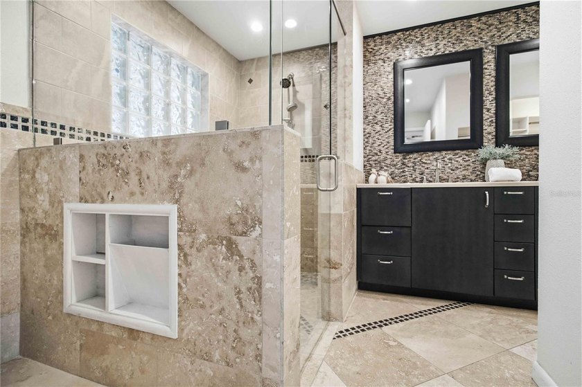 Beautifully updated block home on an oversized lot in a prime - photo 27