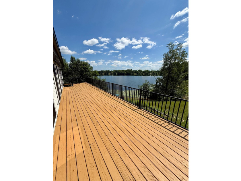 Welcome to lake life on beautiful Big Twin Lake! This - photo 42