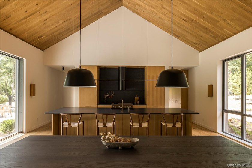 Brand new in one of Shelter Island's premier enclaves along - photo 11
