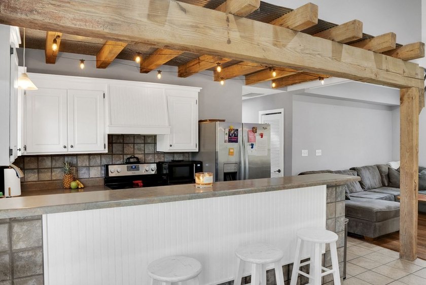 Welcome to your perfect blend of peaceful country living and - photo 13
