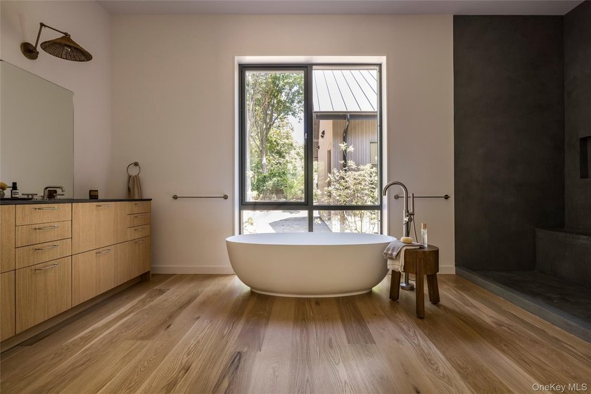 Brand new in one of Shelter Island's premier enclaves along - photo 19