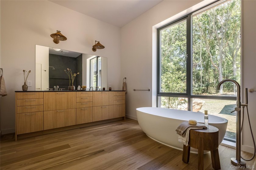 Brand new in one of Shelter Island's premier enclaves along - photo 20