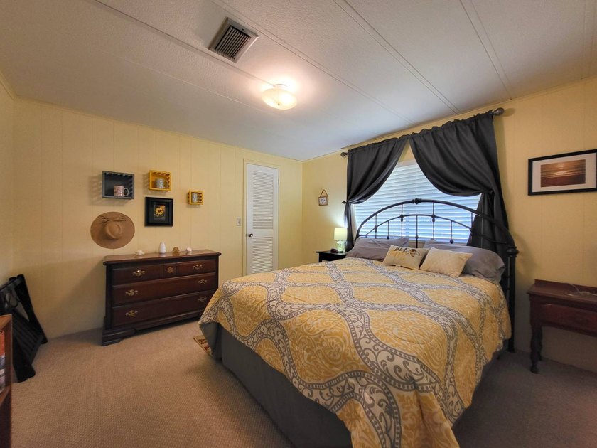 BRAND NEW HVAC SYSTEM 2026! Just listed in Camelot Lakes. Fully - photo 25