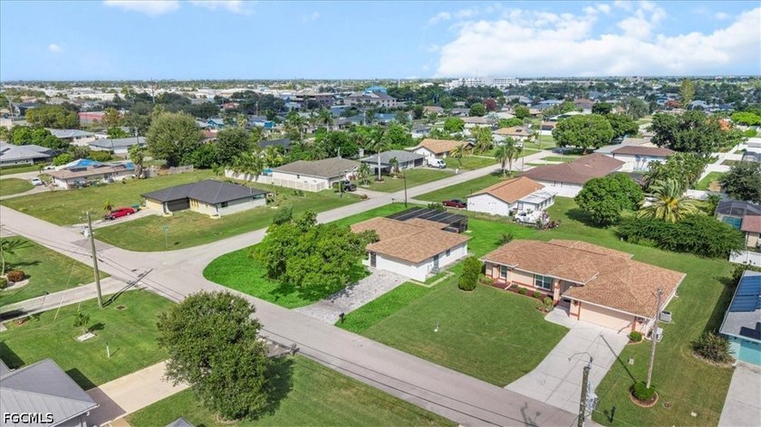 Welcome home to this charming pool home perfectly situated on a - photo 26