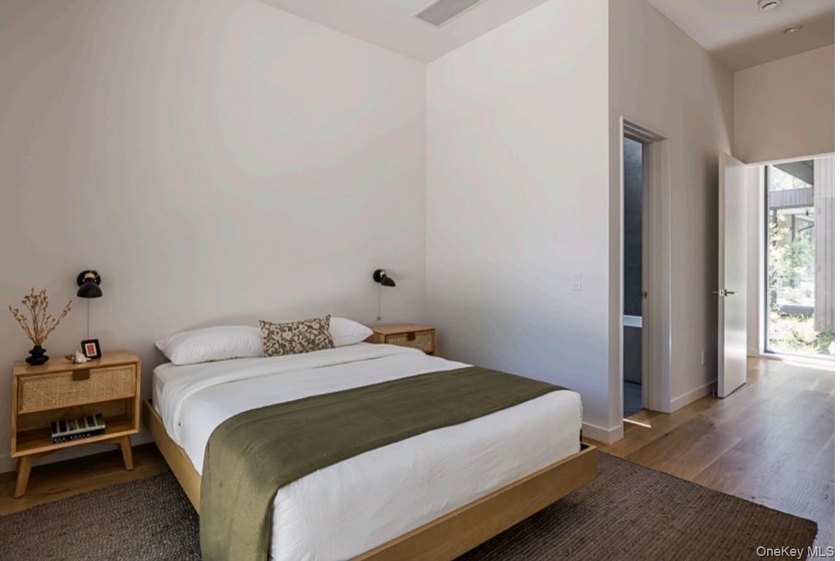Brand new in one of Shelter Island's premier enclaves along - photo 27
