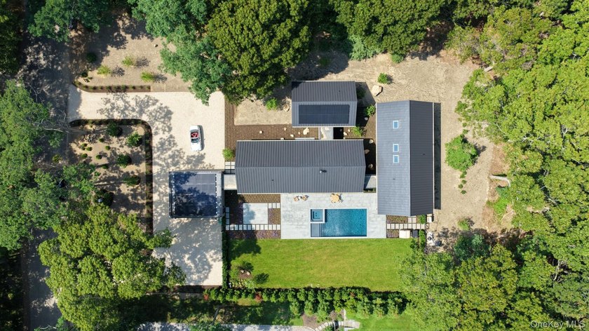 Brand new in one of Shelter Island's premier enclaves along - photo 37
