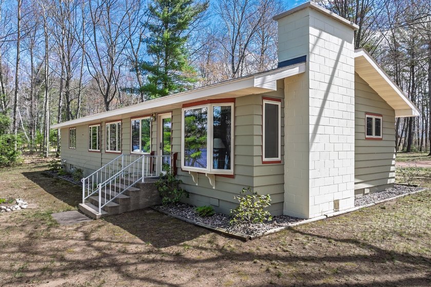 Sprawling ranch-style 3-bedroom, 2 full bath home with a bonus - photo 38