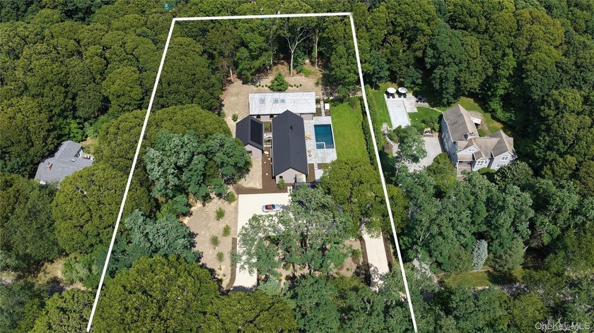 Brand new in one of Shelter Island's premier enclaves along - photo 38