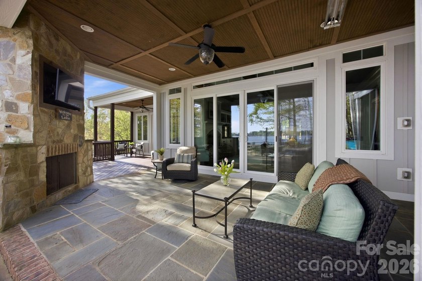 Welcome to your private lakeside oasis in the gated community of - photo 6