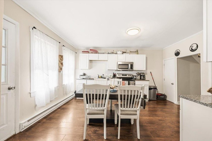 This updated duplex offers a solid opportunity for both - photo 10