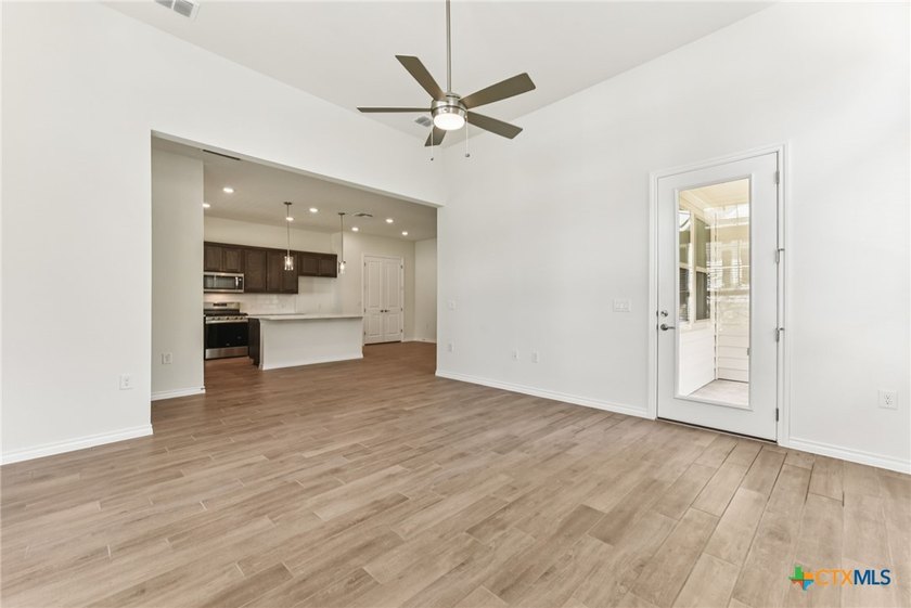 Evia plan with upgraded SHORE flooring package, quartz - photo 7