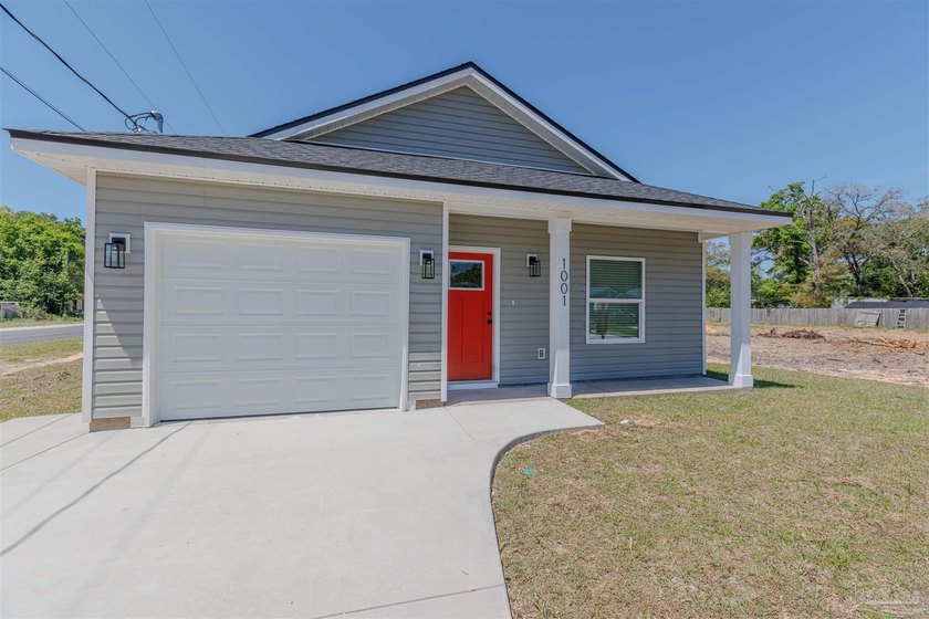 $5k seller Concessions and a new NEW FENCED YARD .. builder had - photo 13