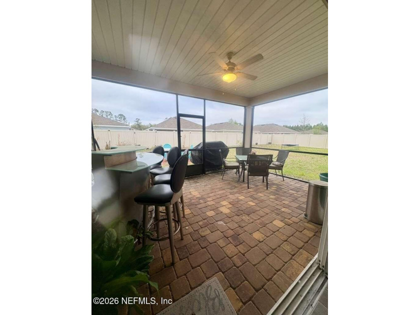 Located in a quiet area of Jacksonville, this property at 9723 - photo 23
