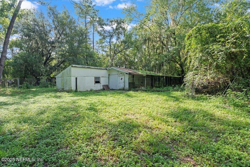 Don't miss out on this amazing opportunity to own 2 prime lots - photo 26