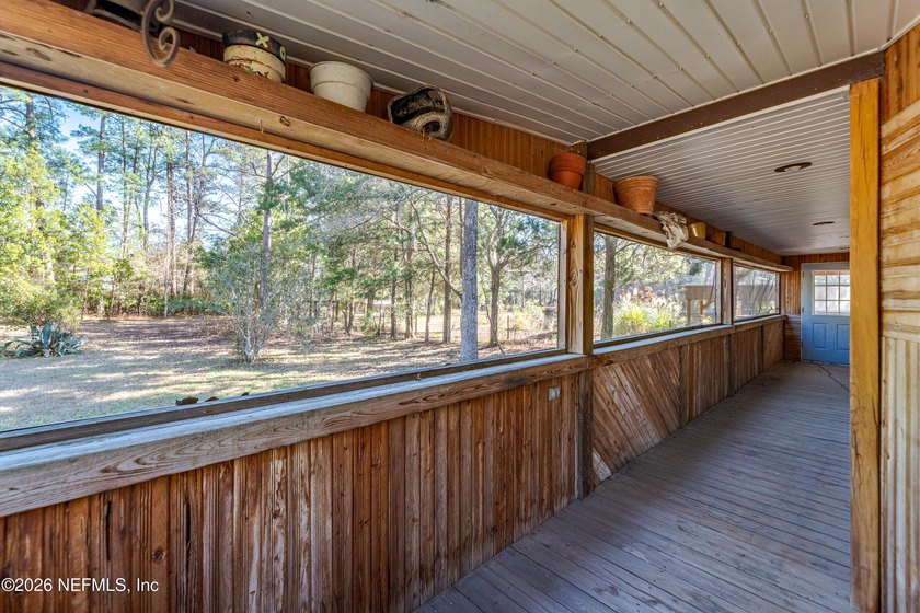 Welcome to 11053 Mulberry Landing Annex in Hilliard, a truly - photo 26