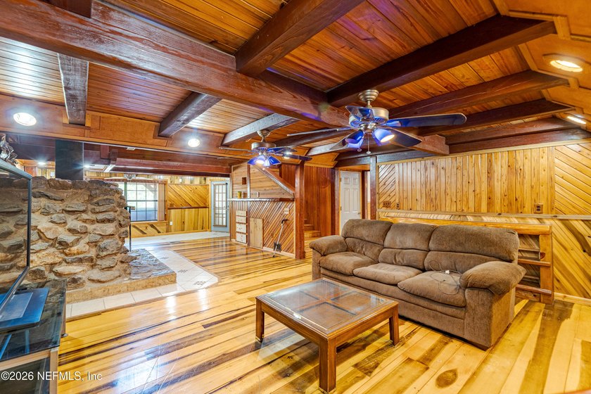 Welcome to 11053 Mulberry Landing Annex in Hilliard, a truly - photo 35