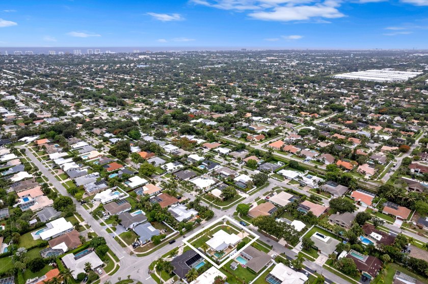 ABSOLUTELY GORGEOUS SINGLE STORY HOME | PRIME EAST BOCA RATON - photo 40