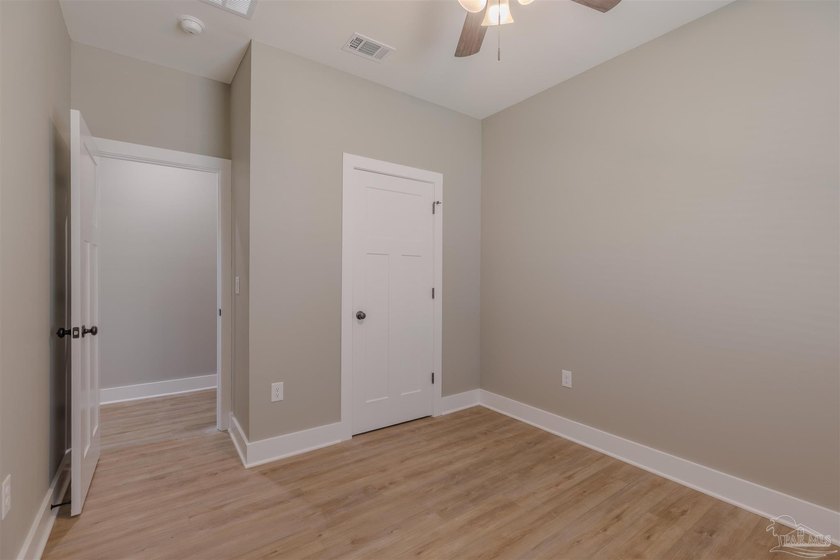 $5k seller Concessions and a new NEW FENCED YARD .. builder had - photo 43
