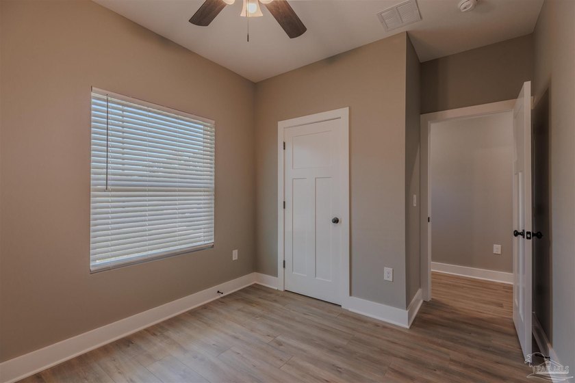 $5k seller Concessions and a new NEW FENCED YARD .. builder had - photo 45