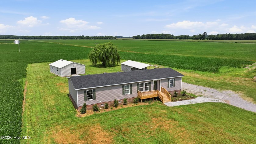 Prepare to be amazed by all that country living brings in this - photo 11