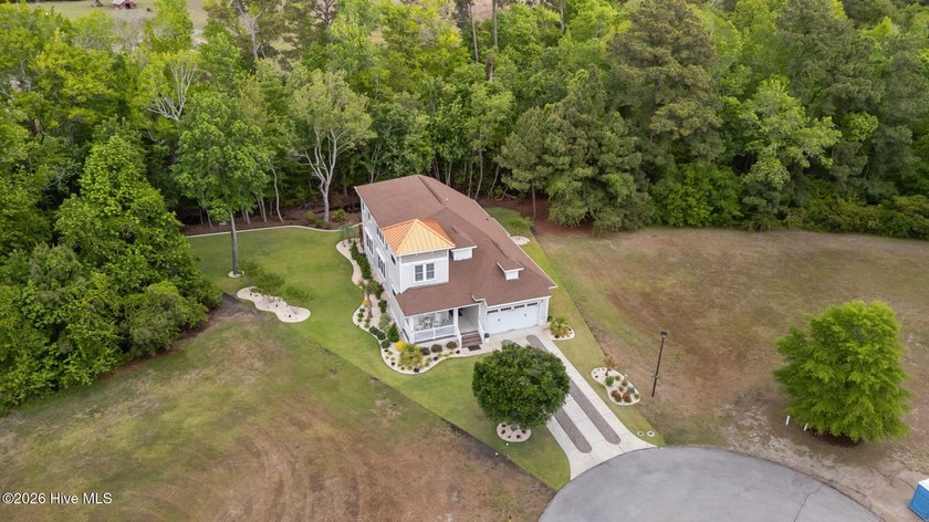 Discover refined coastal living in this beautifully appointed - photo 2