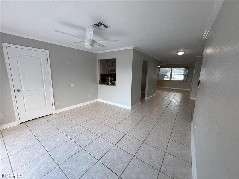 This well-maintained and thoughtfully updated duplex can be - photo 13