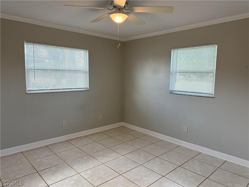 This well-maintained and thoughtfully updated duplex can be - photo 15