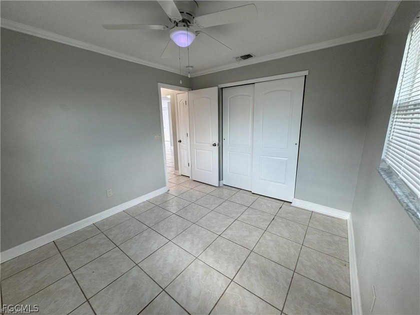 This well-maintained and thoughtfully updated duplex can be - photo 18