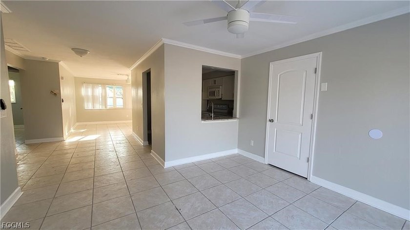 This well-maintained and thoughtfully updated duplex can be - photo 28