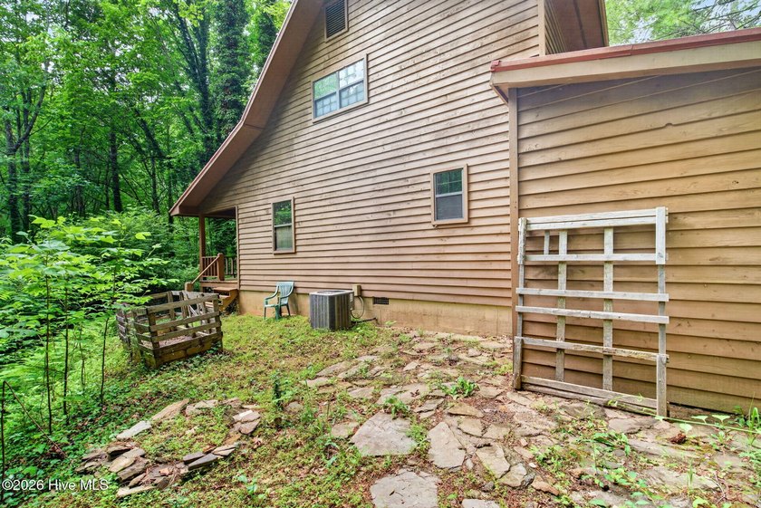 Welcome to 200 Pine Ln in Murphy, NC, located in the peaceful - photo 32