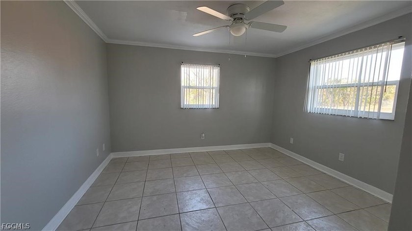 This well-maintained and thoughtfully updated duplex can be - photo 37