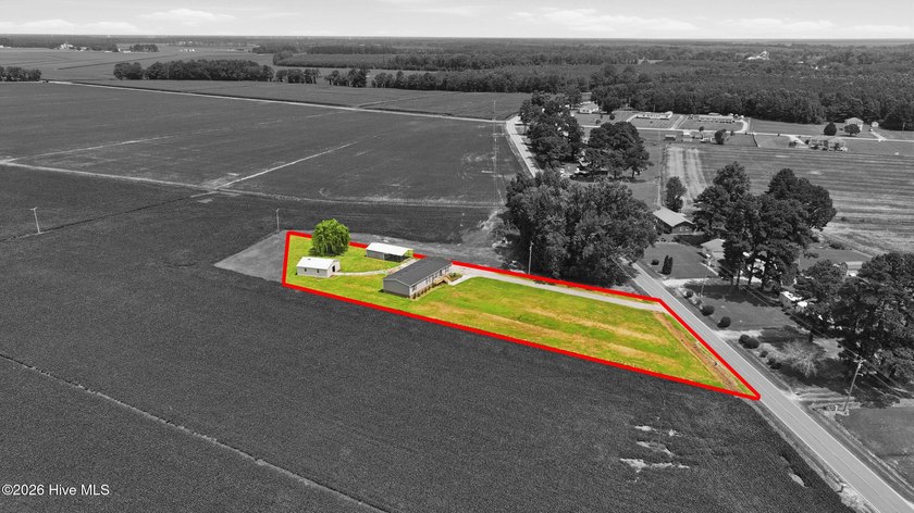 Prepare to be amazed by all that country living brings in this - photo 43