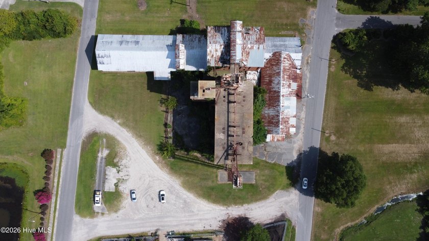 Own a piece of Elizabeth City's history with the Carolina Feed - photo 9