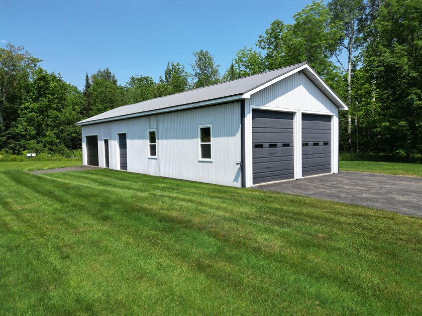 Experience modern luxury with the privacy and outdoor lifestyle - photo 4