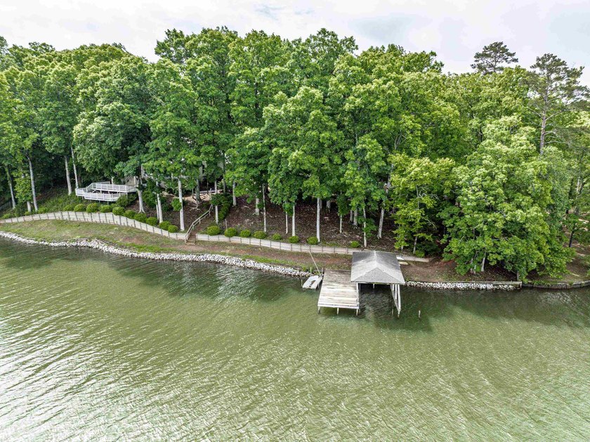 It's all about the VIEWS with this incredible Lake Sinclair - photo 3