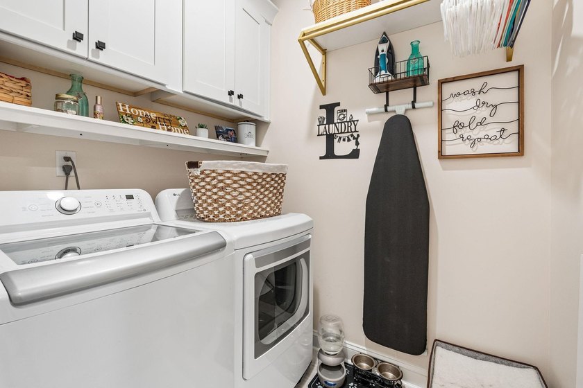 Welcome to your dream home in The Parks at Carolina Forest! This - photo 17