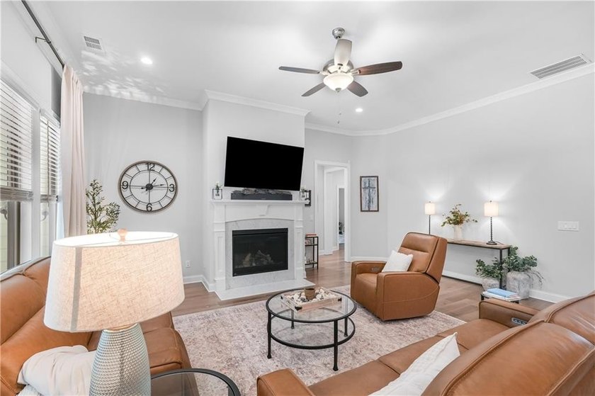 RANCH ON BASEMENT - Located in the prestigious and highly - photo 10