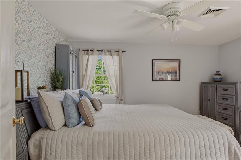 Immaculately maintained 3-bedroom, 2-bath home located at the - photo 20