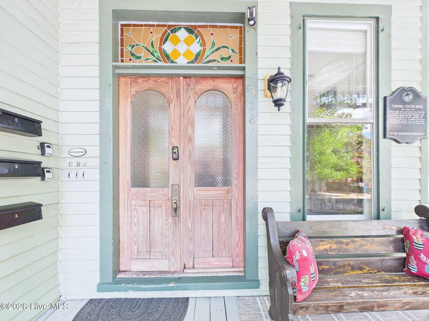 Unique opportunity to own a three unit investment property in - photo 7