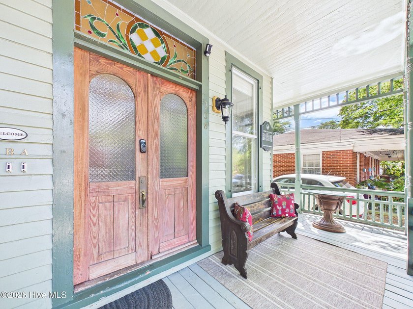 Unique opportunity to own a three unit investment property in - photo 8