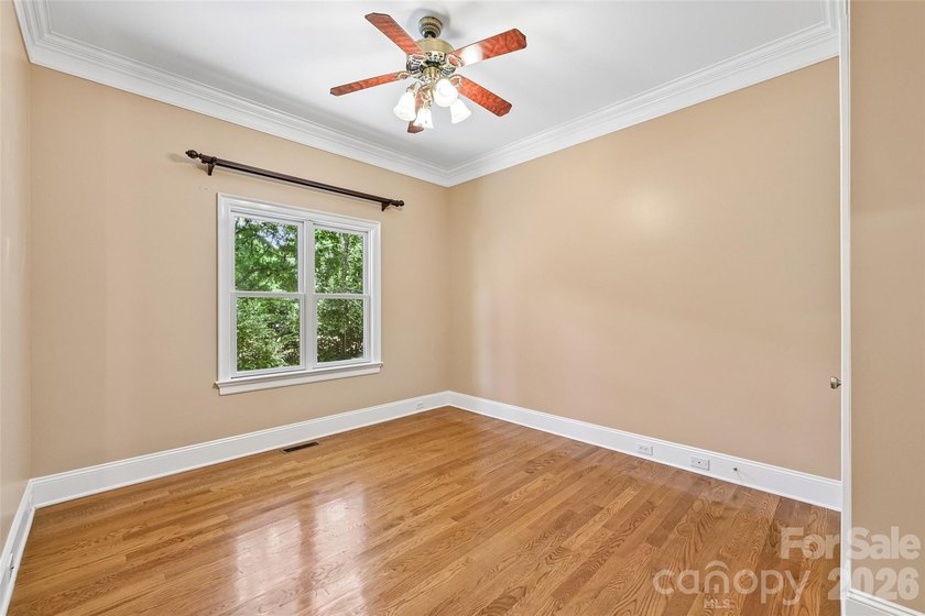 Experience the best of Ardrey Acres living in this picturesque - photo 25