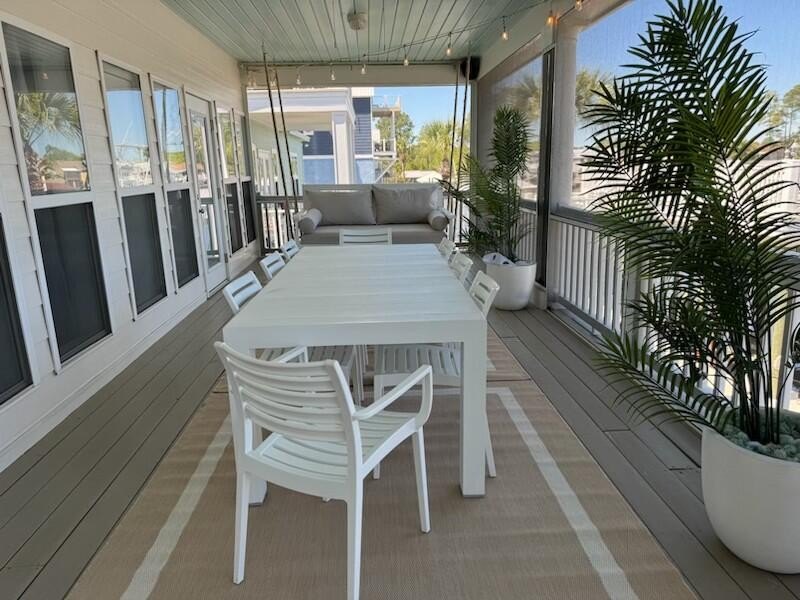 Stunning Waterfront Home with Gulf Access and Deep Water Boating - photo 44
