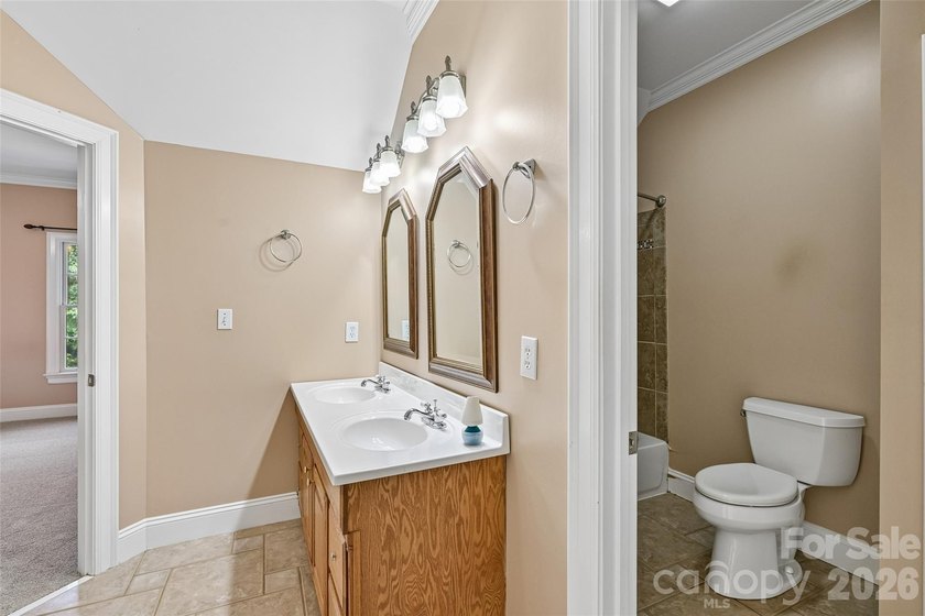 Experience the best of Ardrey Acres living in this picturesque - photo 45