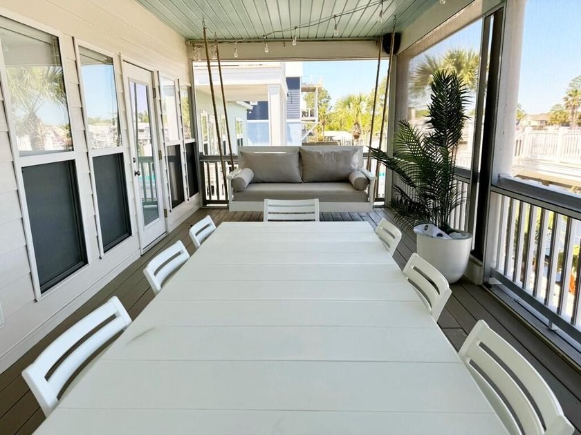 Stunning Waterfront Home with Gulf Access and Deep Water Boating - photo 45